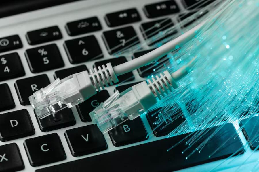 How Do IP Addresses and Subnet Masks Work